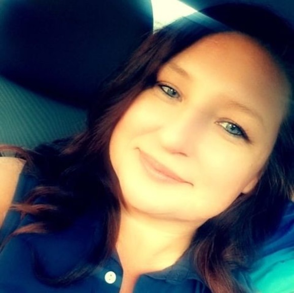 Meet your Posher, Linda - Picture 1 of 1